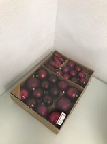 Kerstballen pakket - 31 stuks - in rood