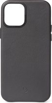 DECODED Back Cover geschikt voor Apple iPhone 12 Mini - Full Grain Leer, Metalen Knoppen (Zwart)