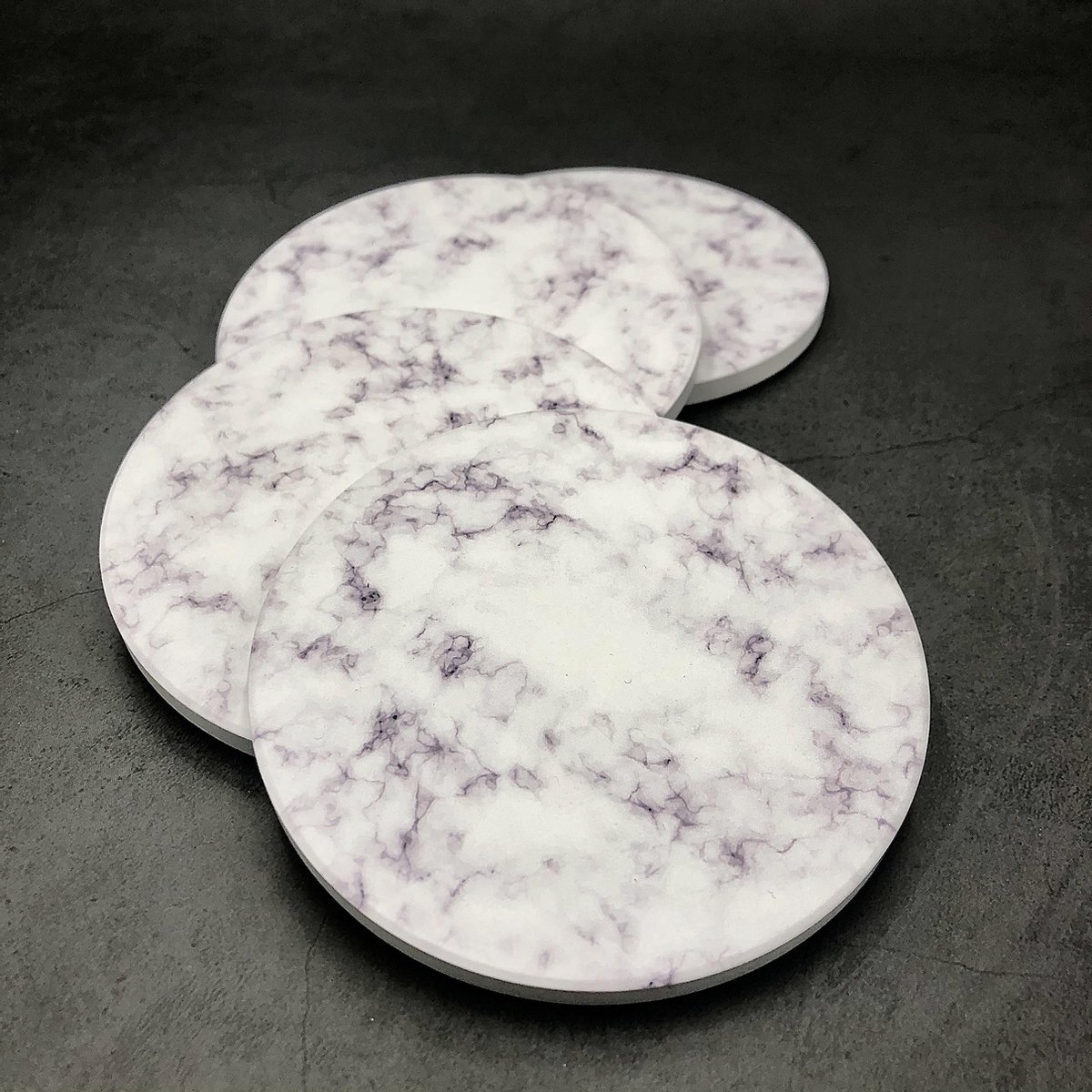 Maison Extravagante - Luxe onderzetters met marmer look voor glazen en mokken - Set van 4 - Wit- Keramische onderzetters - Anti-slip - Rond — cadeau in Wonen & Interieur - foto 2