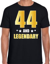44 and legendary verjaardag cadeau t-shirt / shirt - zwart - gouden en witte letters - voor heren - 44 jaar verjaardag kado shirt / outfit XL