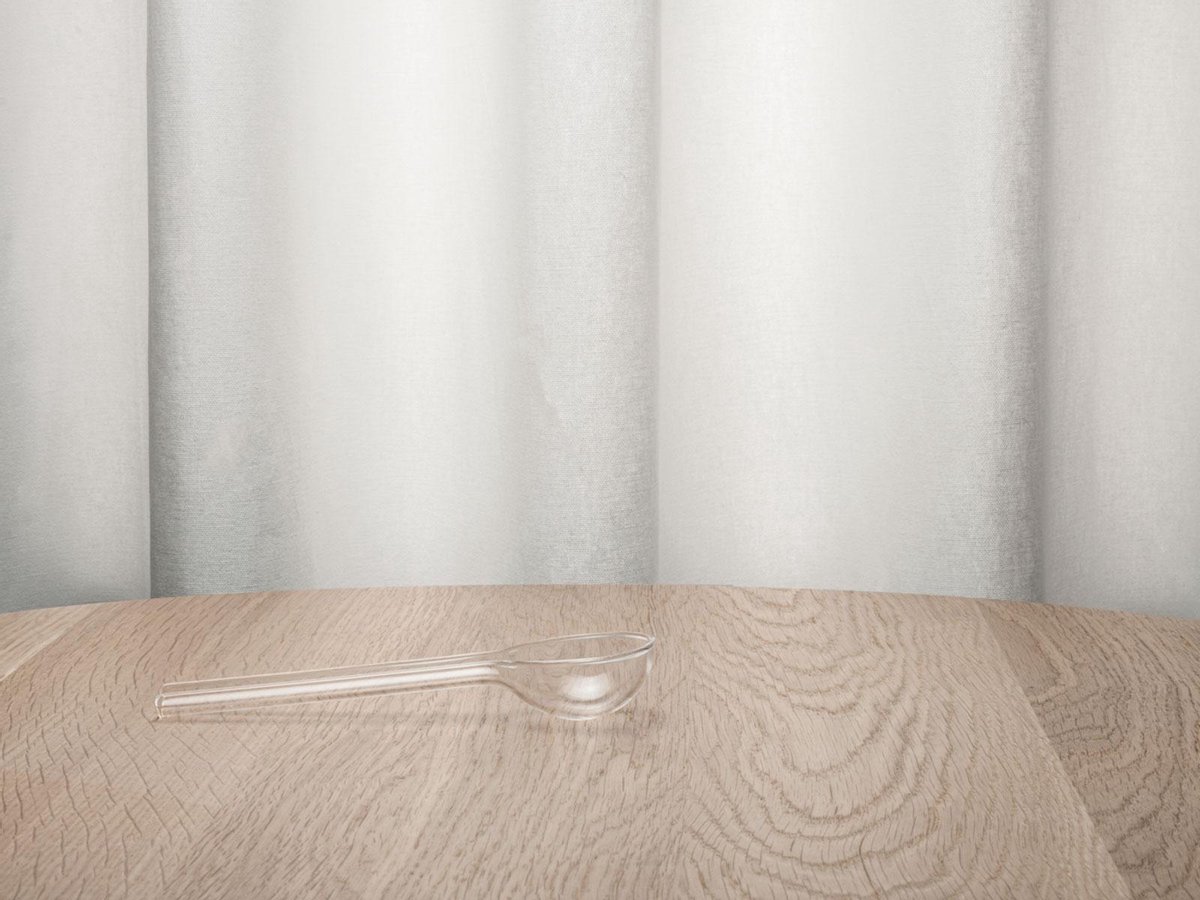 Glazen soep lepel 25 ml / 15 cm ontwerp Maarten Baptist DDW 2020 Dutch Design Week