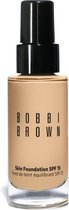 Bobbi Brown Skin Foundation - SPF15 - Warm Natural