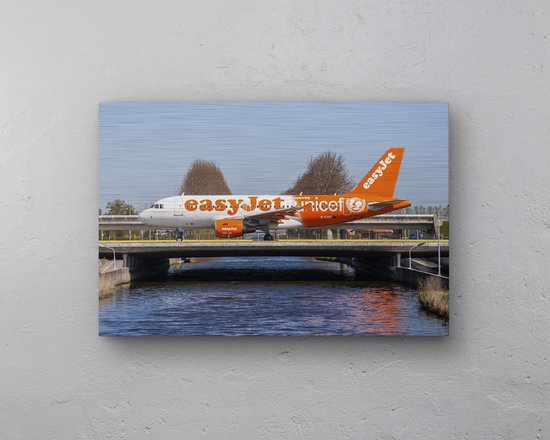 EasyJet Airbus A319 Unicef Livery Aluminium print - 60cm x 40cm - inclusief ophangplaatjes - luchtvaart muurdecoratie