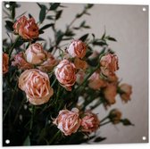 Tuinposter – Bos met Roze Rozen - 80x80cm Foto op Tuinposter  (wanddecoratie voor buiten en binnen)