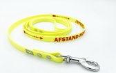 Miqdi BioThane hondenriem – neon geel – 13 mm breed - 1.5 meter lang - met tekst: afstand houden graag!
