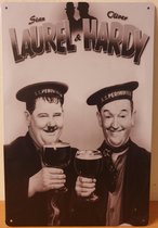 Laurel en Hardy dik en dun STAAND Reclamebord van metaal METALEN-WANDBORD - MUURPLAAT - VINTAGE - RETRO - HORECA- BORD-WANDDECORATIE -TEKSTBORD - DECORATIEBORD - RECLAMEPLAAT - WAN
