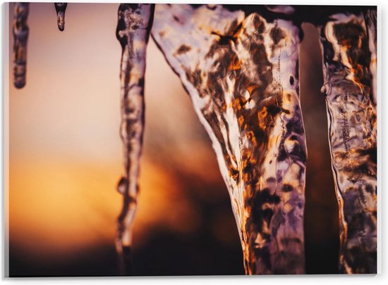 Acrylglas - Vallend Water met Oranje Gloed - 40x30cm Foto op Acrylglas (Met Ophangsysteem)
