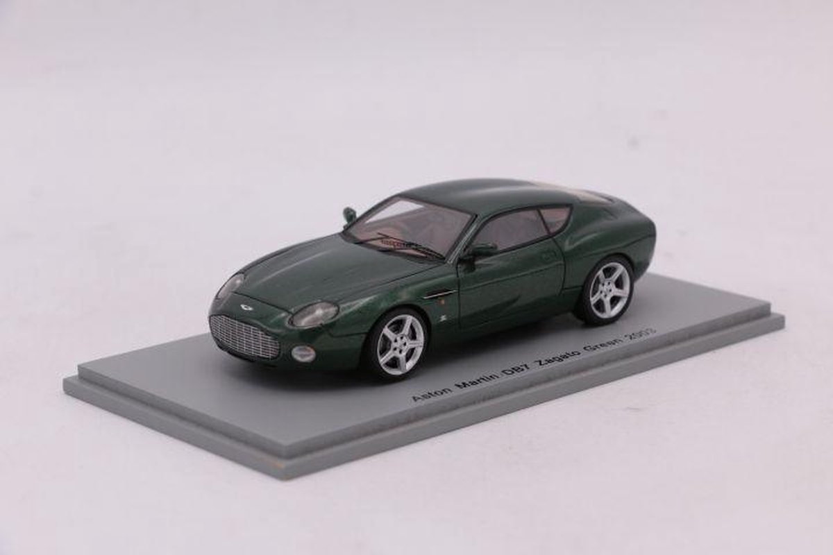 1:43 Diecast Modelcar Aston Martin DB7 Zagato 2003 Green Spark modelautos
