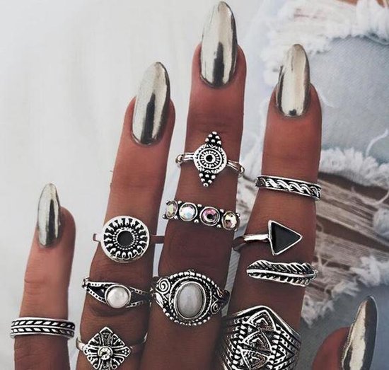 10 stuks ringen zilverkleurig - zwart - wit