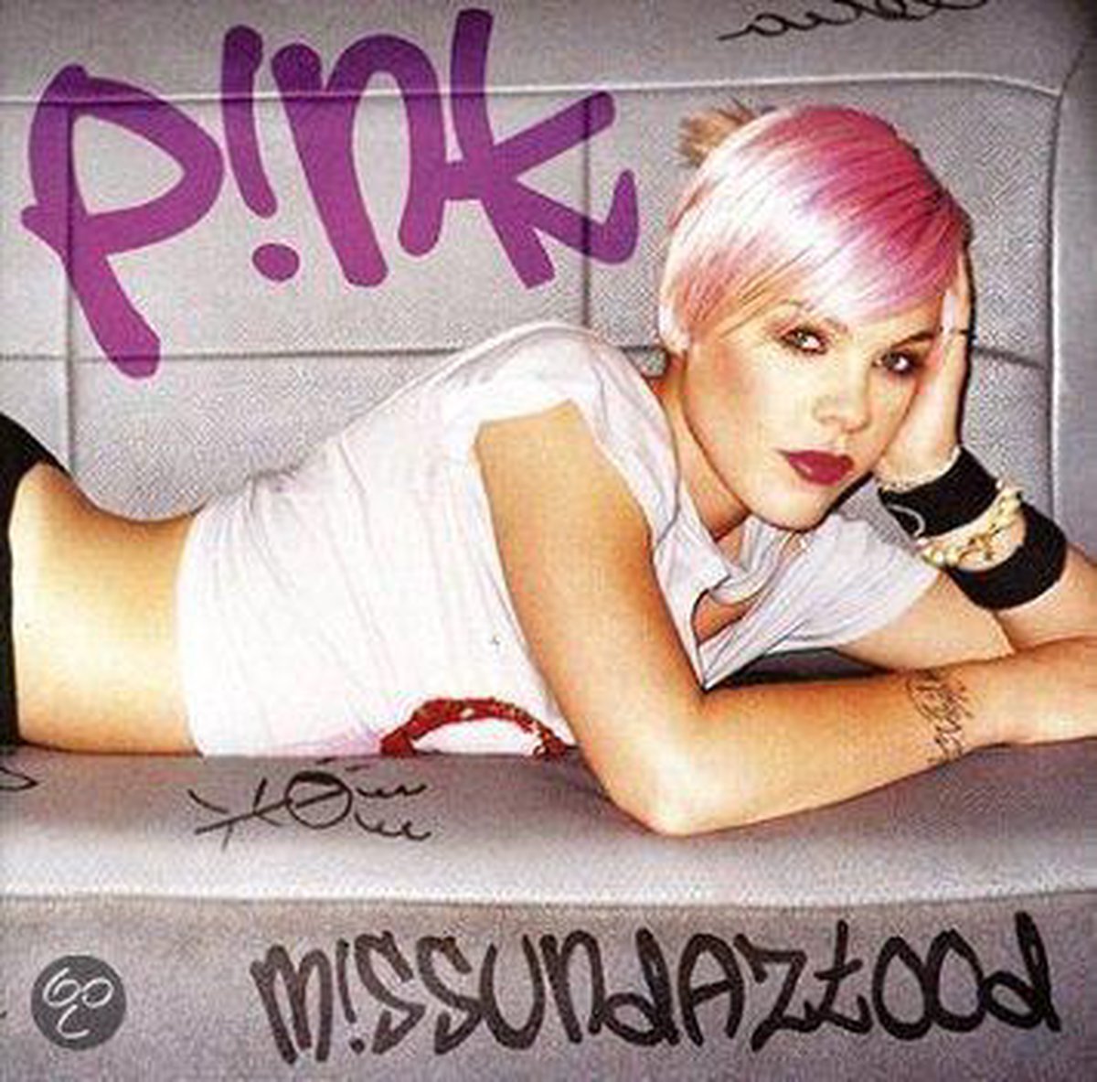 Missundaztood (15 tracks)