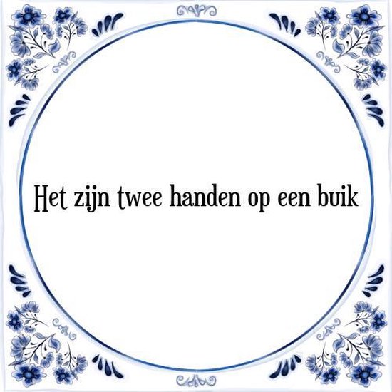 twee handen op één buik