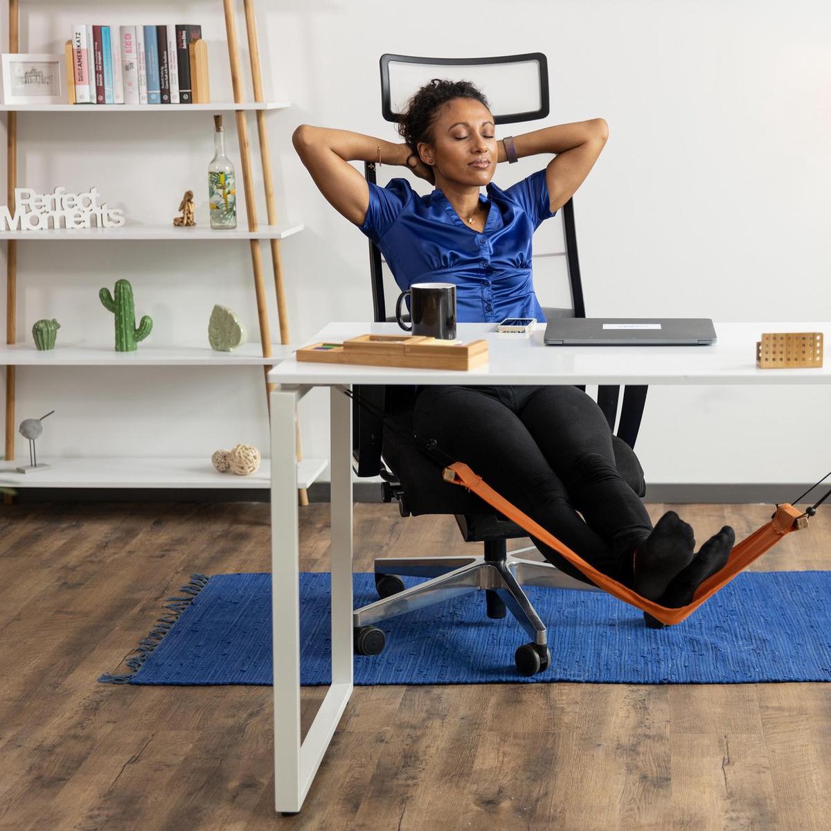 Een hangmat voor onder je bureau: werkdutjes incoming