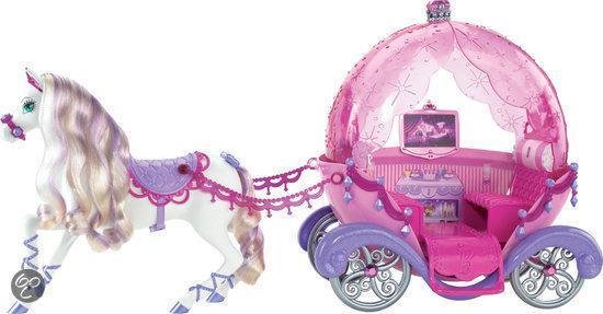 Barbie: Een Modesprookje - Koets & Paard | bol.com