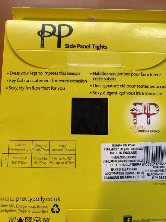 Verpakking van zwarte panty's met de tekst 'Pretty Polly Side Panel Tights'. Bevat maatinformatie en samenstelling.
