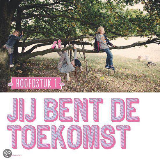 Hoofdstuk 1 'Jij bent de toekomst' uit het boek 'Kinderbuik' met kinderen in een boom.