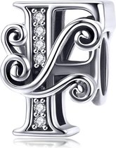 Zilveren alfabet bedel letter F met  transparante zirkonia steentjes