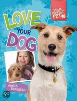Boek cover Love Your Dog van Judith Heneghan