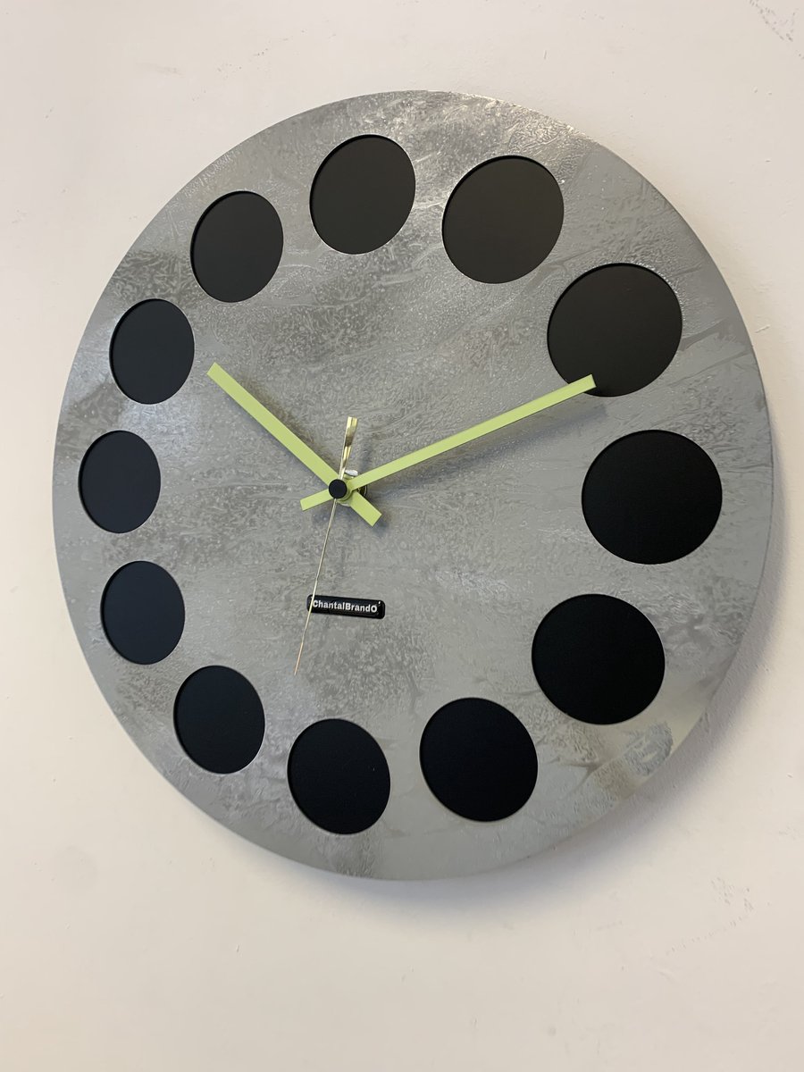 MOSACLOCK GRAY&BLACK LABEL Wandklok Modern Industrieel Design