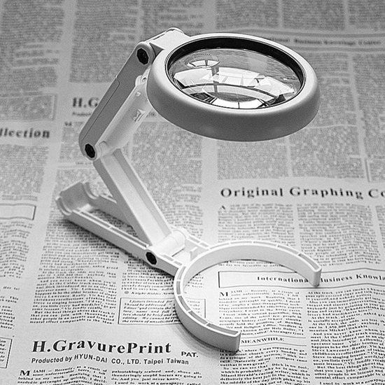 LED Magnifier: 5x Magnification - Batteries included – De Gadgetwinkel
