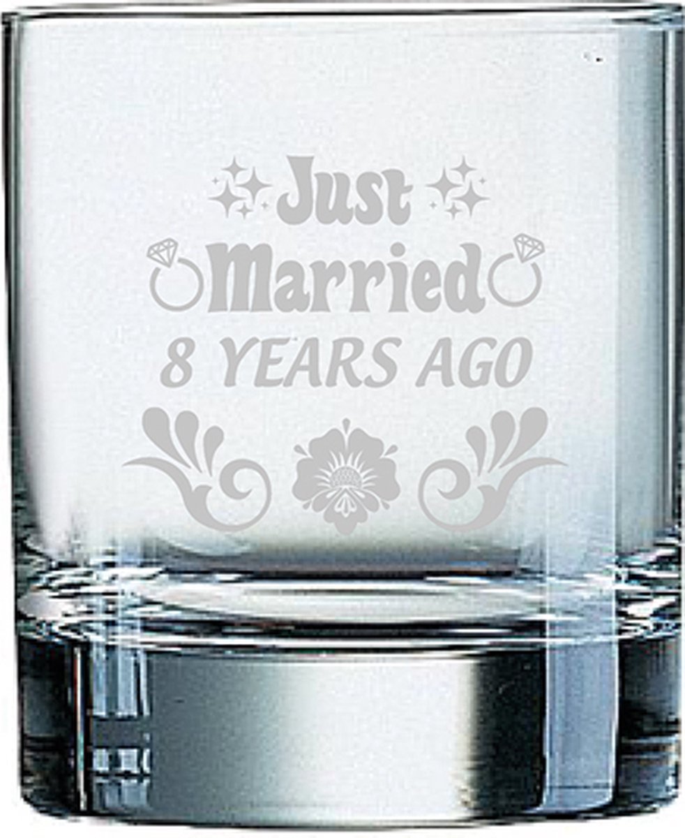Gegraveerde Whiskeyglas 20cl Just Married 8 years ago