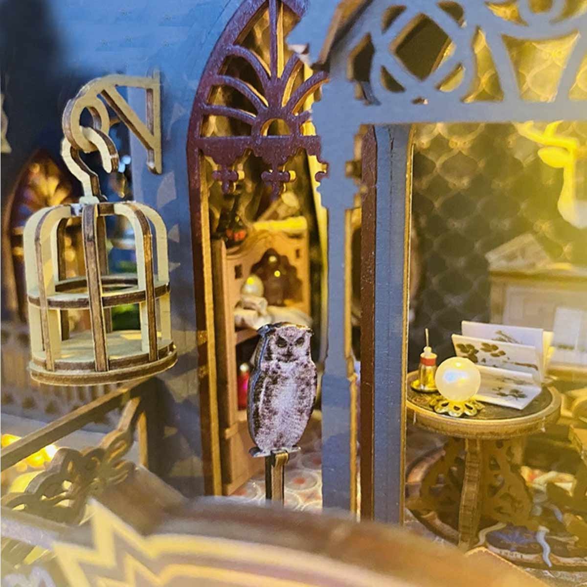 Premium DIY miniatuur poppenhuis kit-houten modelbouw-3D Puzzle-Magic Kasteel-Magisch houten poppenhuis met Led-Halloween Handgemaakte Houten-creatief bouwmodel speelgoed poppenhuis voor jongens en meisjes — afbeelding 3