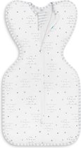 Love to Dream™ Babyslaapzak Swaddle Up™ - Inbakeren - Baby 3-6 maanden - 6-8.5 kg - Zomer - 0.2 TOG - Wit met tekst
