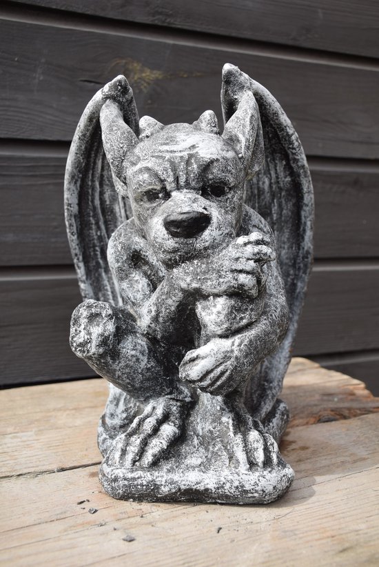 Gargoyle, "De Berustende"