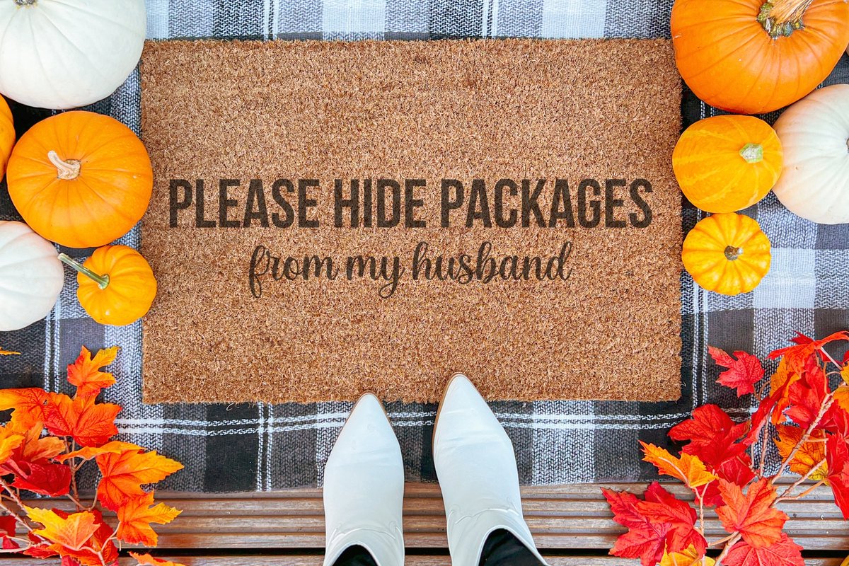 Laser Point Please Hide Packages From My Husband | 60x40 cm | Nieuwe huis cadeau | Ingangsmat | Deurmat met stijl | Verhuizing cadeau | Praktisch & trendy | Perfect voor binnenkomst | Cadeau voor nieuwe woning Bruin | Zwart (Gravering 60x40)