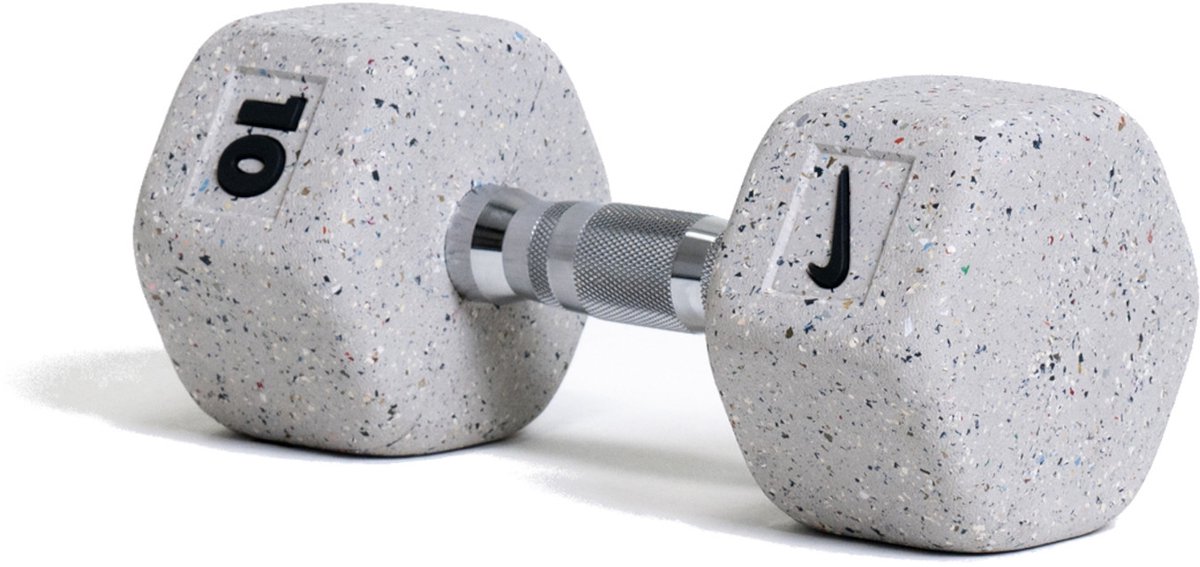 Nike Dumbbell Grind Paar 5kg – Duurzame & Schokabsorberende Halters voor Krachttraining | Ergonomisch Handvat | Gerecycled Nike Grind-rubber