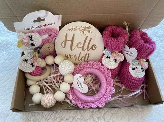 Foto: Maminobaby nl baby geschenkset meisjes unicorn handgemaakte speenkoord handgemaakte bijtring gehaakte babyslofjes babyshower