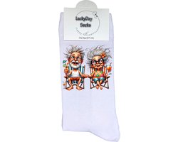 Liefste Oma Opa - Grappige sokken - Origineel cadeau - Verjaardag cadeau - Sint cadeau - Leuke sokken - Cruise - Vrolijke sokken - Grappig cadeau - Pensioen cadeau - Kerstcadeau - Vaderdag - Moederdag - Vakantie - Reizen - Socks maken Happy - 37-44