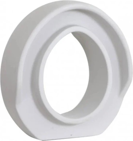 Witte, ronde toiletverhoger met een ovale opening.