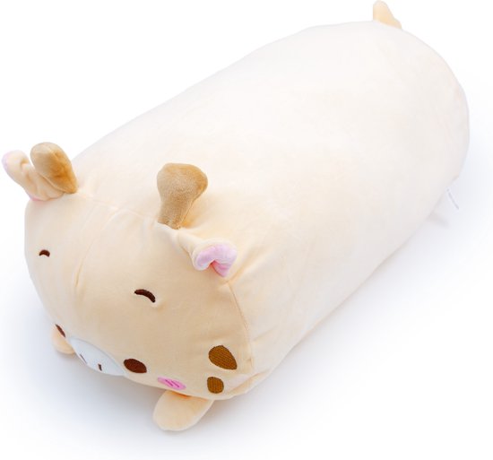 Peluche beige clair, allongée, avec oreilles roses, taches marron et yeux fermés.