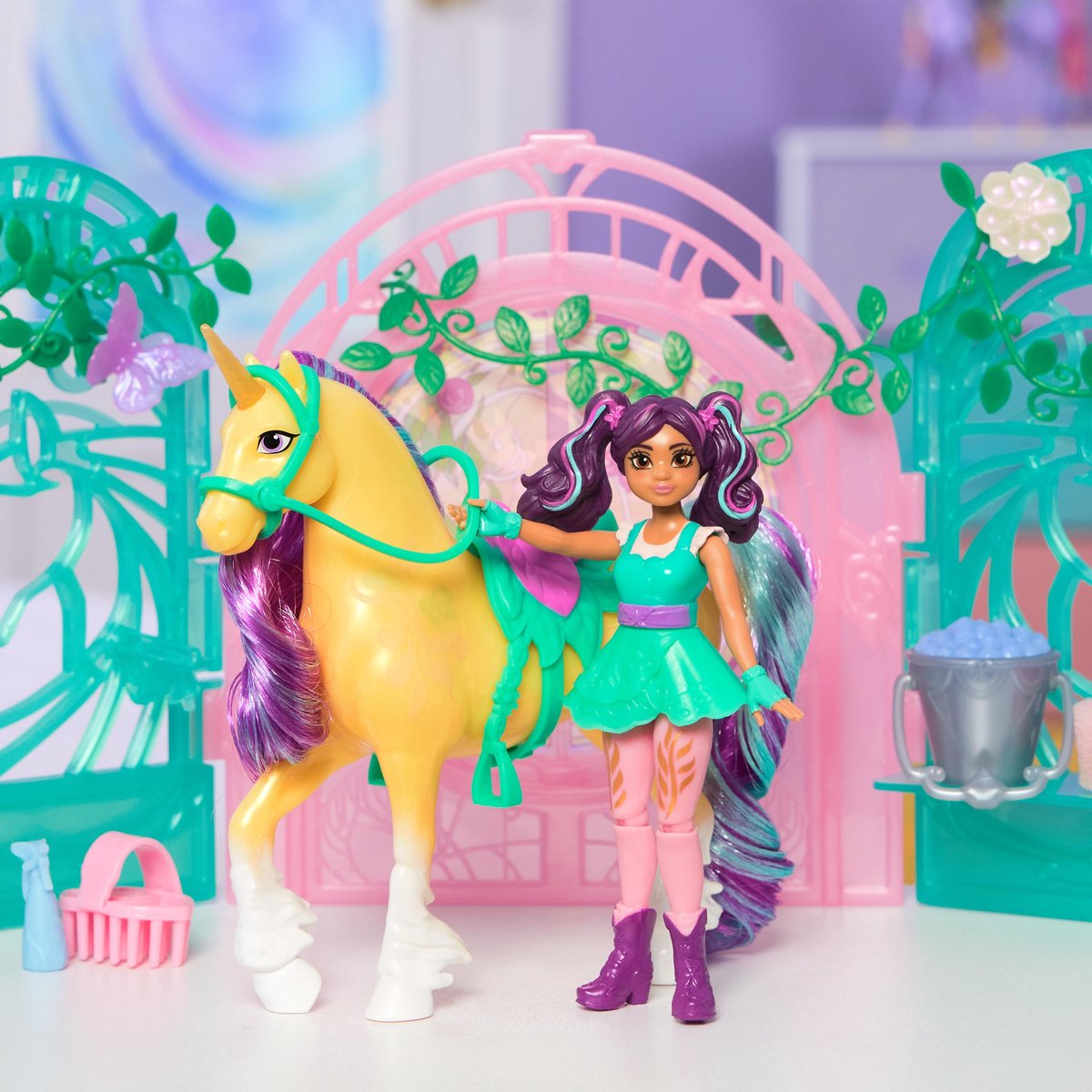 Unicorn Academy Ava & Leaf Stall - Magische speelset — afbeelding 9