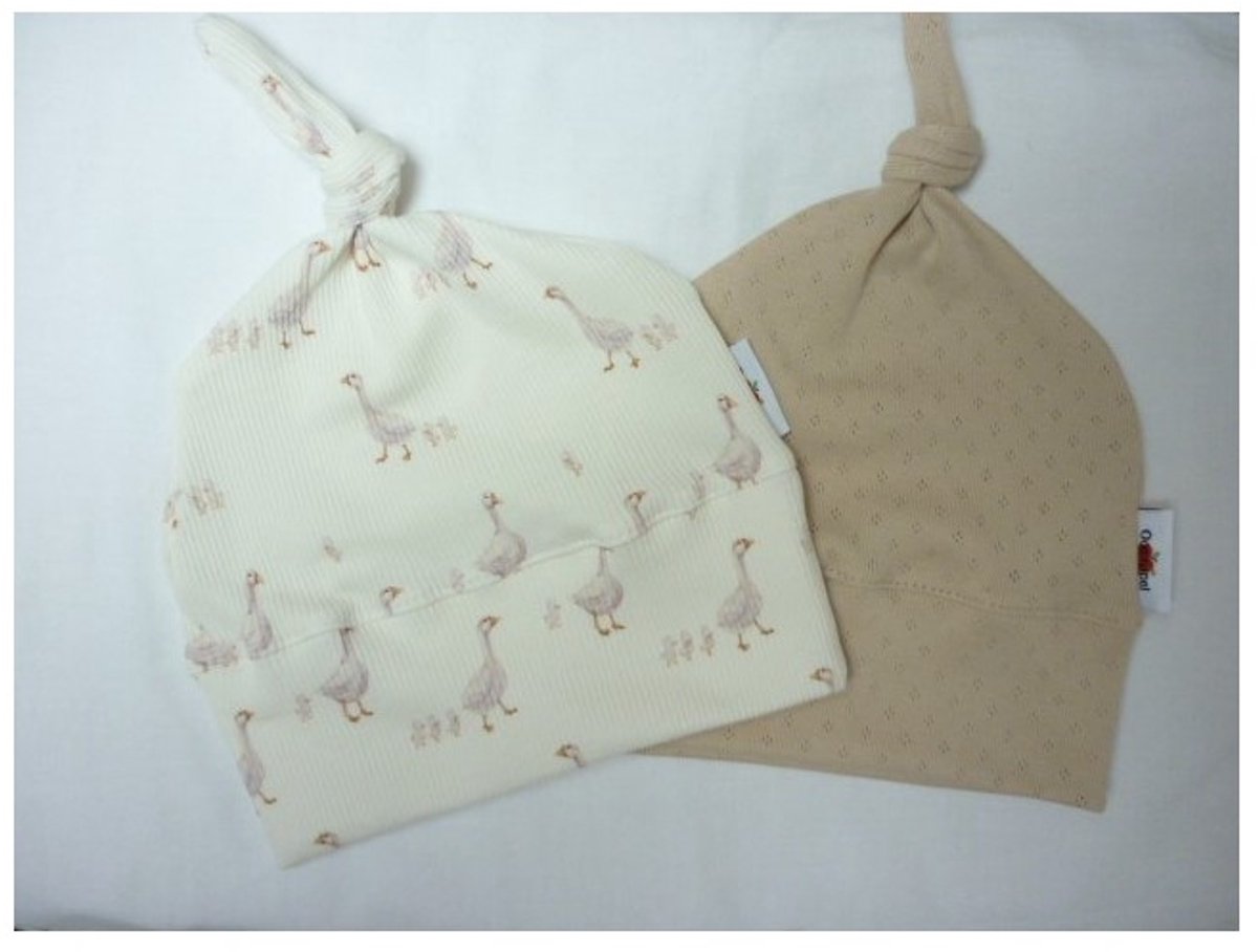 Oogappel Set Newborn Knoopmutsjes Gansjes en Ajour-Offwhite-Beige