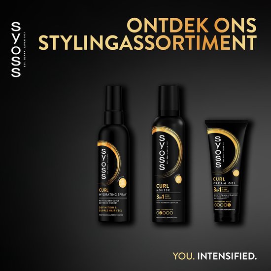 Assortiment Syoss avec spray hydratant, mousse et gel crème pour cheveux bouclés.