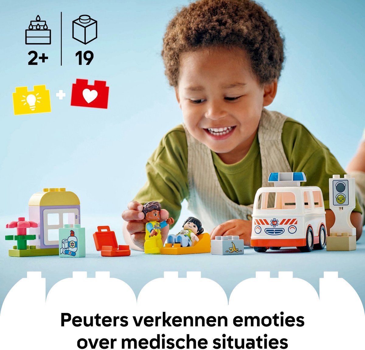 LEGO DUPLO Ambulance met chauffeur voor fantasiespel - 10447 – foto 4