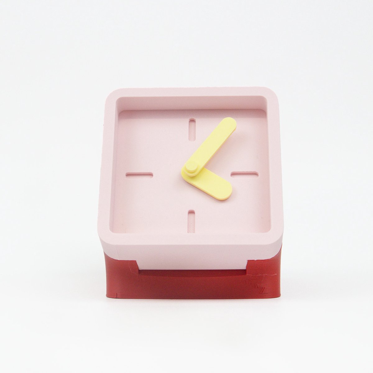 KLOQ - Bureauklokje Cranberry Rood & Perzik - Staande klok - 3D geprint in Nederland - 100% bioplastic