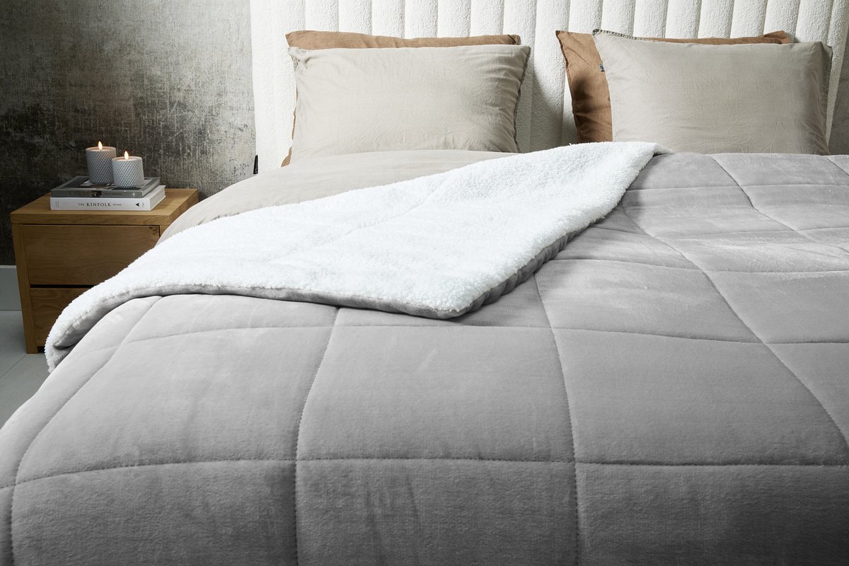 SleepMed Luxe sherpa deken - 2 Zijdig - Lichtgrijs - 140x200cm