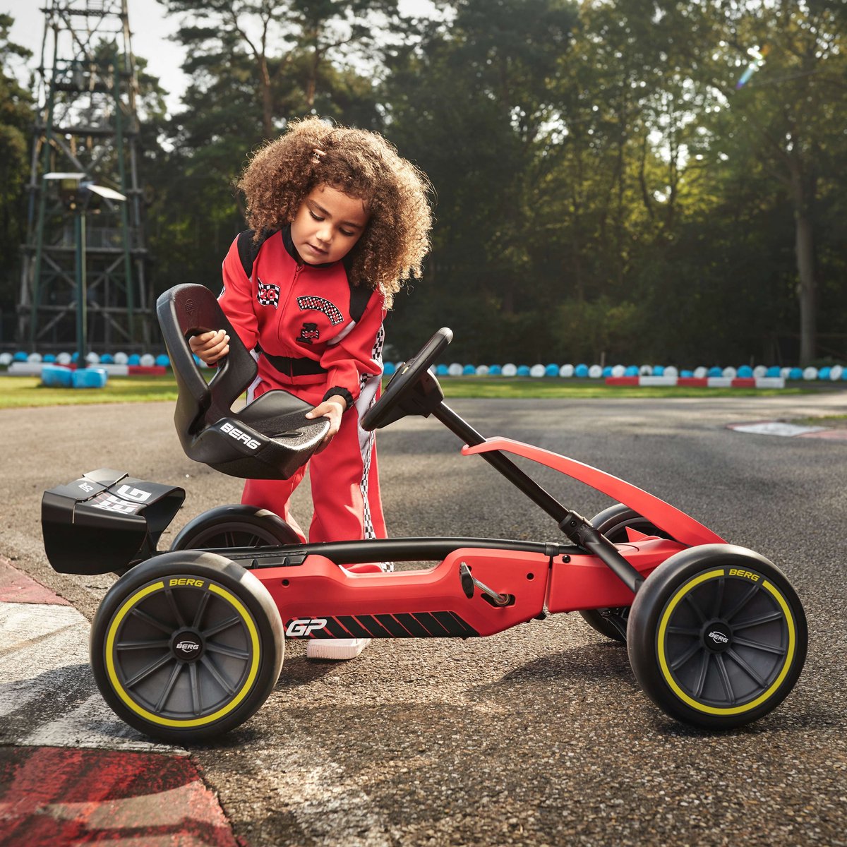 BERG Reppy GP skelter - Soundbox Race - 2,5+ Jaar - Verstelbare Stoel - EVA Banden - Rood/Zwart — afbeelding 3