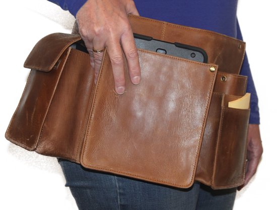 Foto: Consumerce premium fannypack zwart heuptas dames heren kinderen festival fanny pack moneybelt heuptasje heuptassen wandelen heup tas tasje crossbodytassen schoudertassen heuptasjes