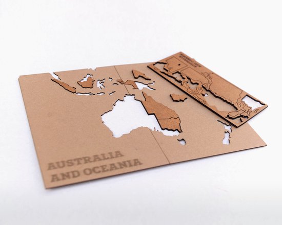 MiMi Innovations Carte du Wereldkaart en Bois de Luxe - Décoration Décoration murale - Véritable Puzzle avec Noms de Pays - 150x90 cm/59.1x35.4 pouces - Marron