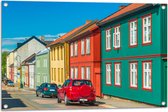 Tuinposter – Gekleurde Houten Huisjes in Straatje in Oslo, Noorwegen - 90x60 cm Foto op Tuinposter (wanddecoratie voor buiten en binnen)
