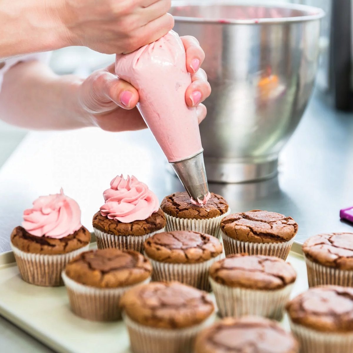 Set de pâtisserie rond 3x avec poche à douille et 7 Embouts pour poche à  douille 