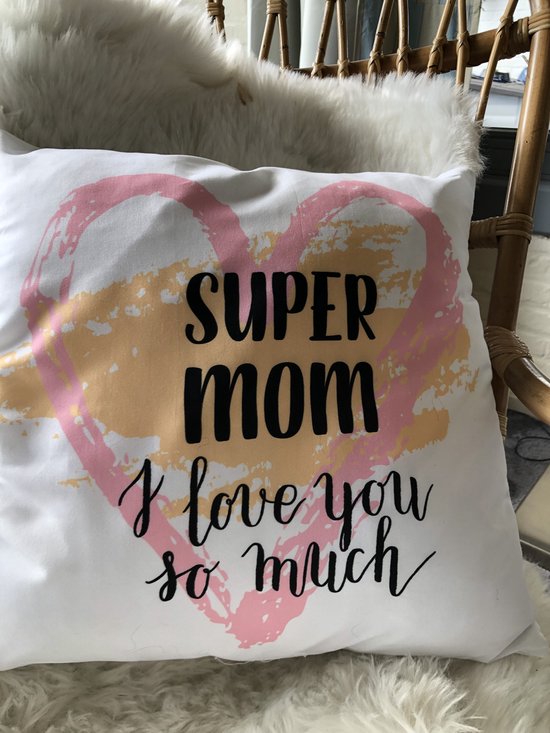 Geschenkset - 2 sierkussens Supermom met badproduct - leuk Valentijngeschenk voor je liefste mama