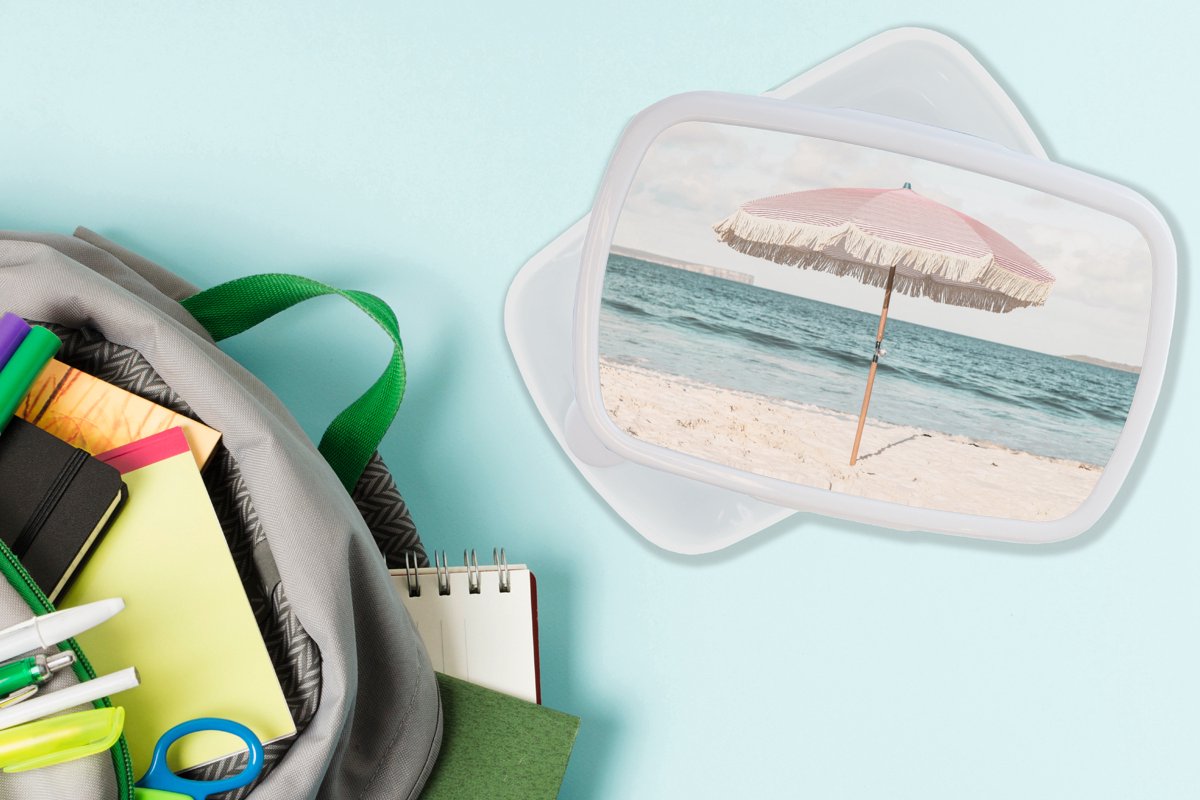 Broodtrommel Wit - Lunchbox - Brooddoos - Parasol - Strand - Zee - Wolken - 18x12x6 cm - Volwassenen