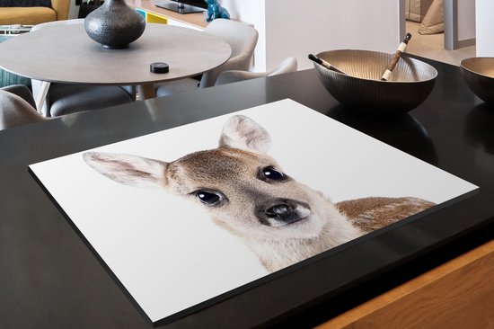 KitchenYeah® Inductie beschermer 81.2x52 cm - Hert - Dieren - Bruin - Natuur - Kookplaataccessoires - Afdekplaat voor kookplaat - Inductiebeschermer - Inductiemat - Inductieplaat mat