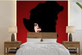 Behang - Fotobehang Rood - Vrouw - Zwart - Portret - Breedte 280 cm x hoogte 280 cm - Behangpapier