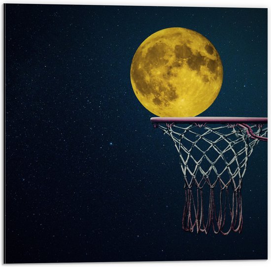 Dibond - Maan met Gele Gloed in Basketbal Net - 50x50 cm Foto op Aluminium (Wanddecoratie van metaal)