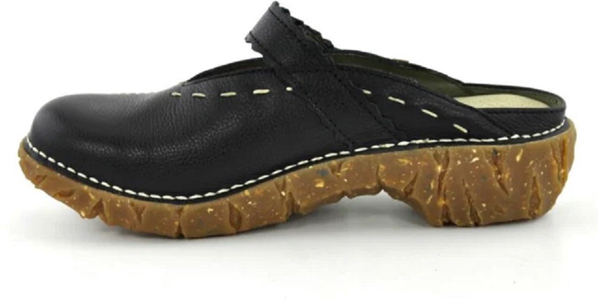 El Naturalista Clogs - braun/bruin